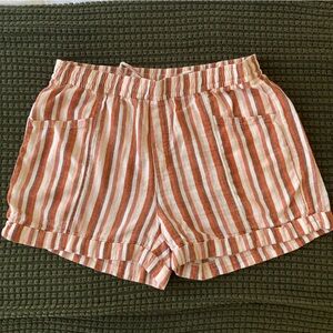 Old Navy Linen Blend Shorts; Size Medium